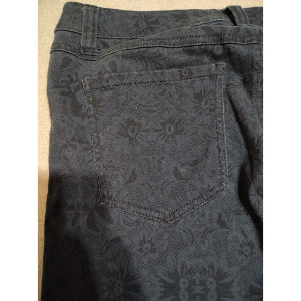 Cabi #3195 curvy skinny jeans size 8 blue paisley Mid Rise Tapered Leg women's T - Picture 10 of 10